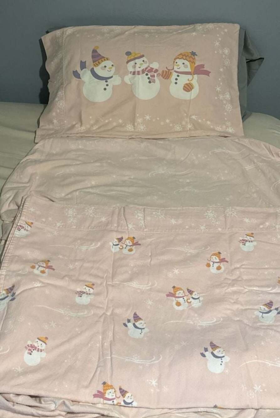 Pink Christmas Snowman Print Microfiber Bed Sheet and Comforter Set